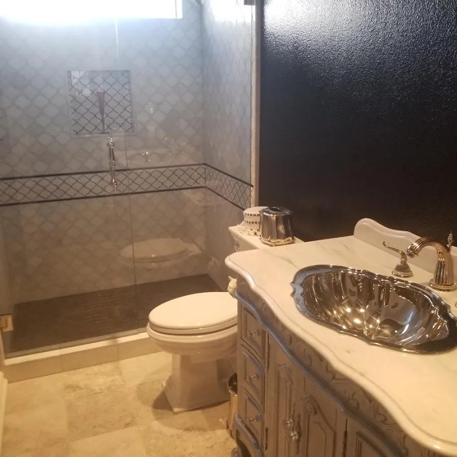 Professional plumbing work and bathroom remodeling in Pearland